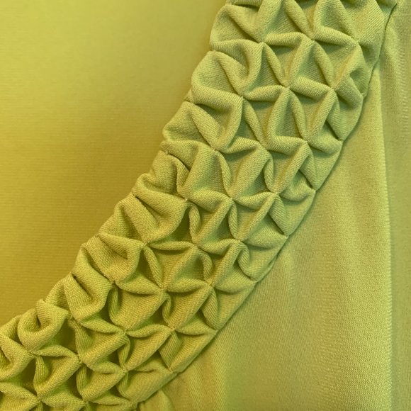 Maggie Barnes Top Womens Plus 3X Yellow Short Sleeve Blouse - Picture 2 of 7